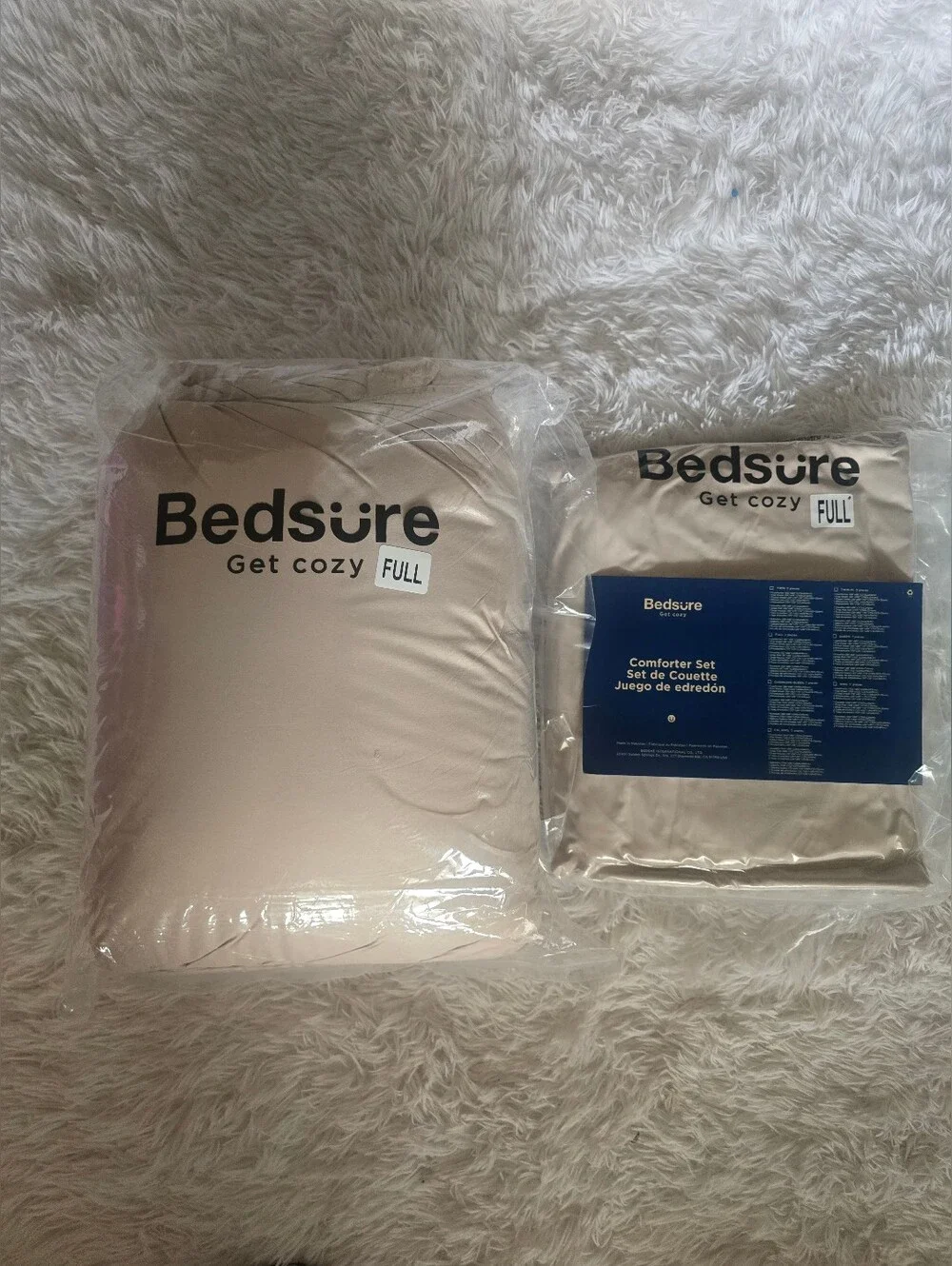 Bedsure Full Comforter 7 Piece Set. Bed in a Bag Gentlesoft Pintuck - Beige